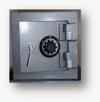 Caja Fuerte Ref: 009